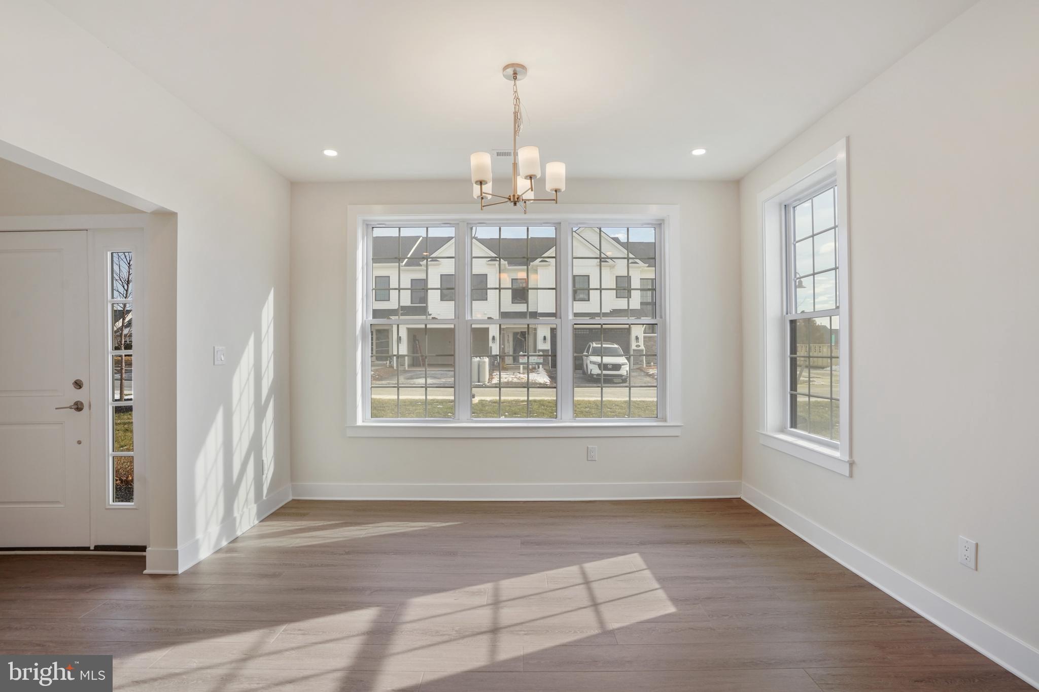 BARCLAY HILL - Residential