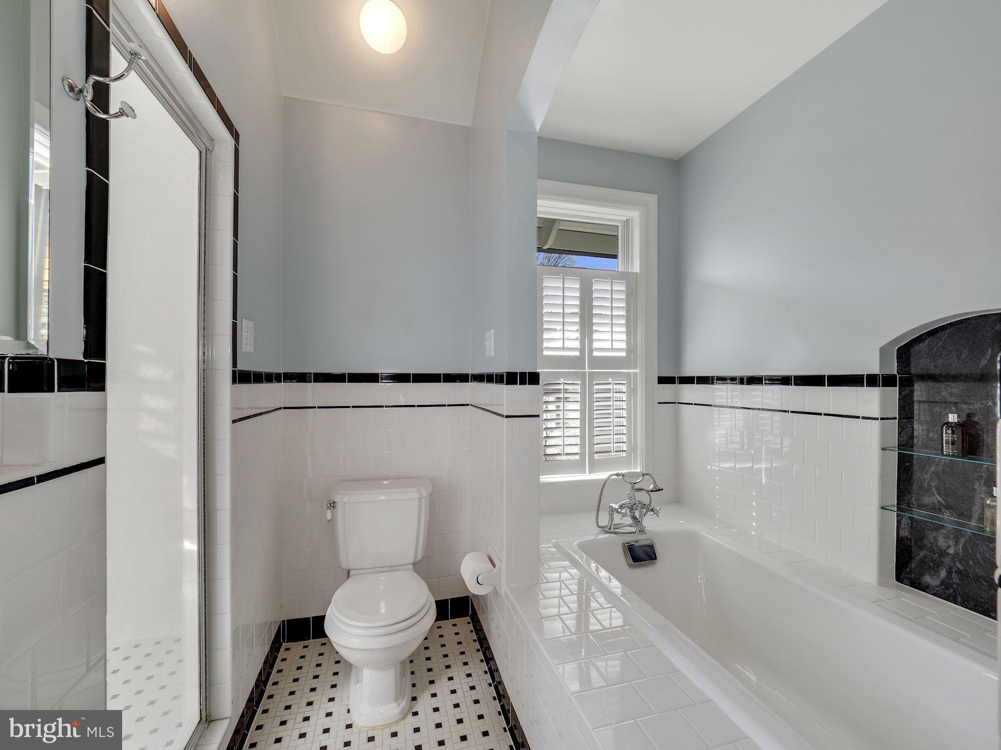 CHEVY CHASE - Residential