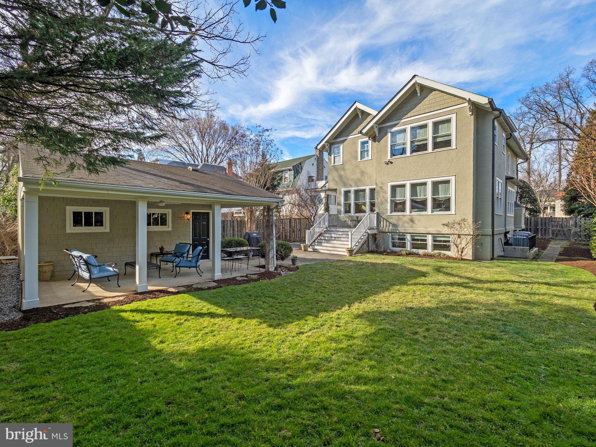 CHEVY CHASE - Residential