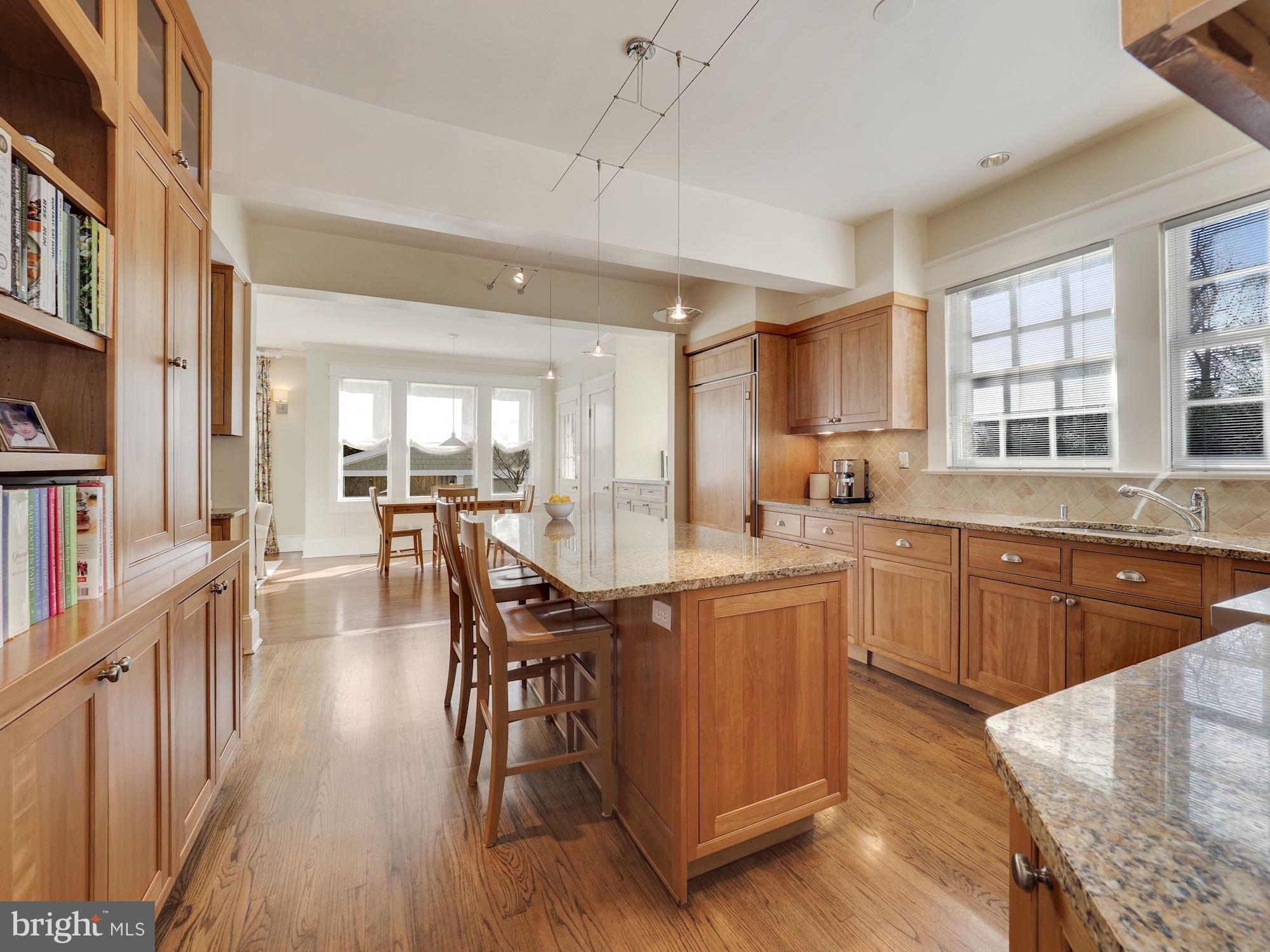 CHEVY CHASE - Residential