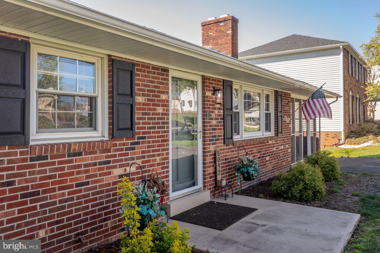 AVONDALE ACRES - Residential