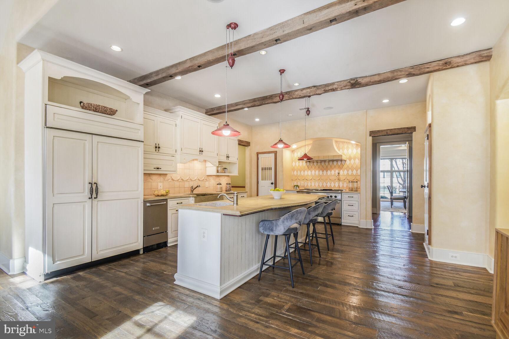 EDGEMOOR - Residential