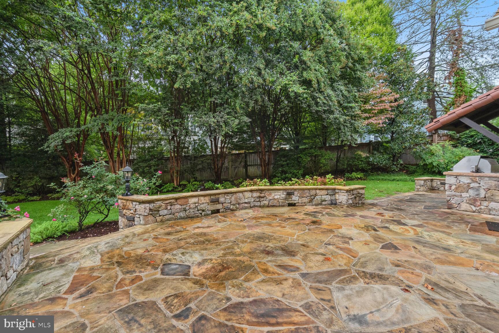 EDGEMOOR - Residential