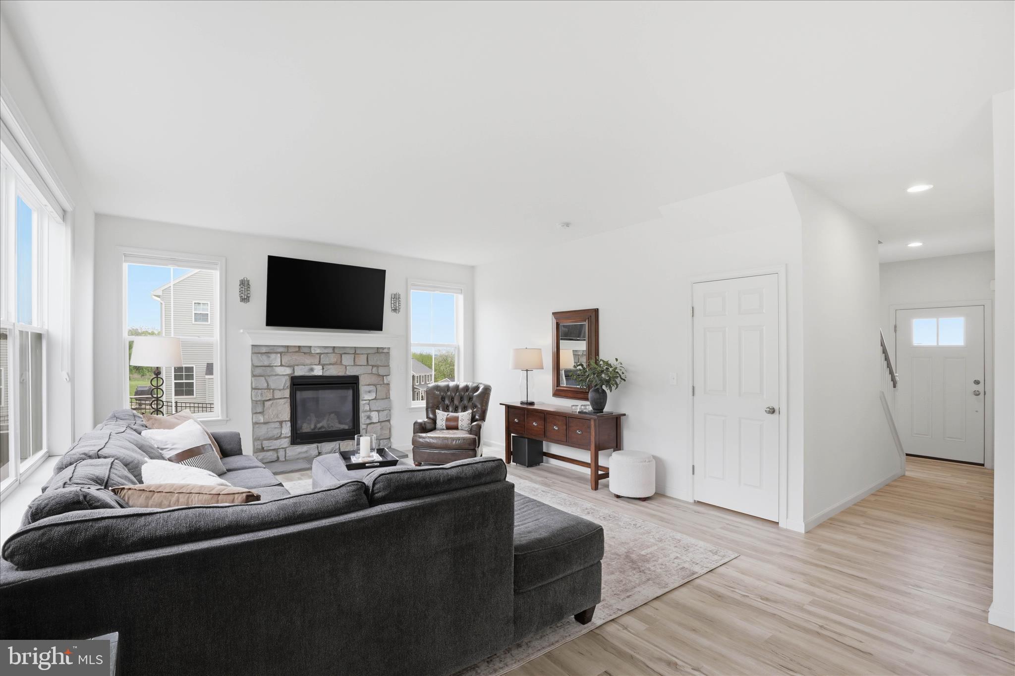 CARRIAGE HILL - Residential