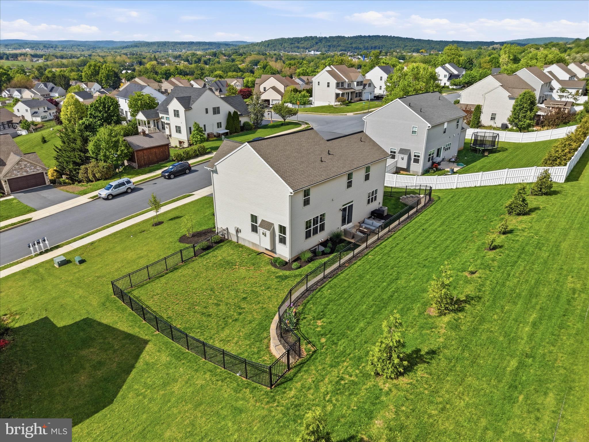 CARRIAGE HILL - Residential