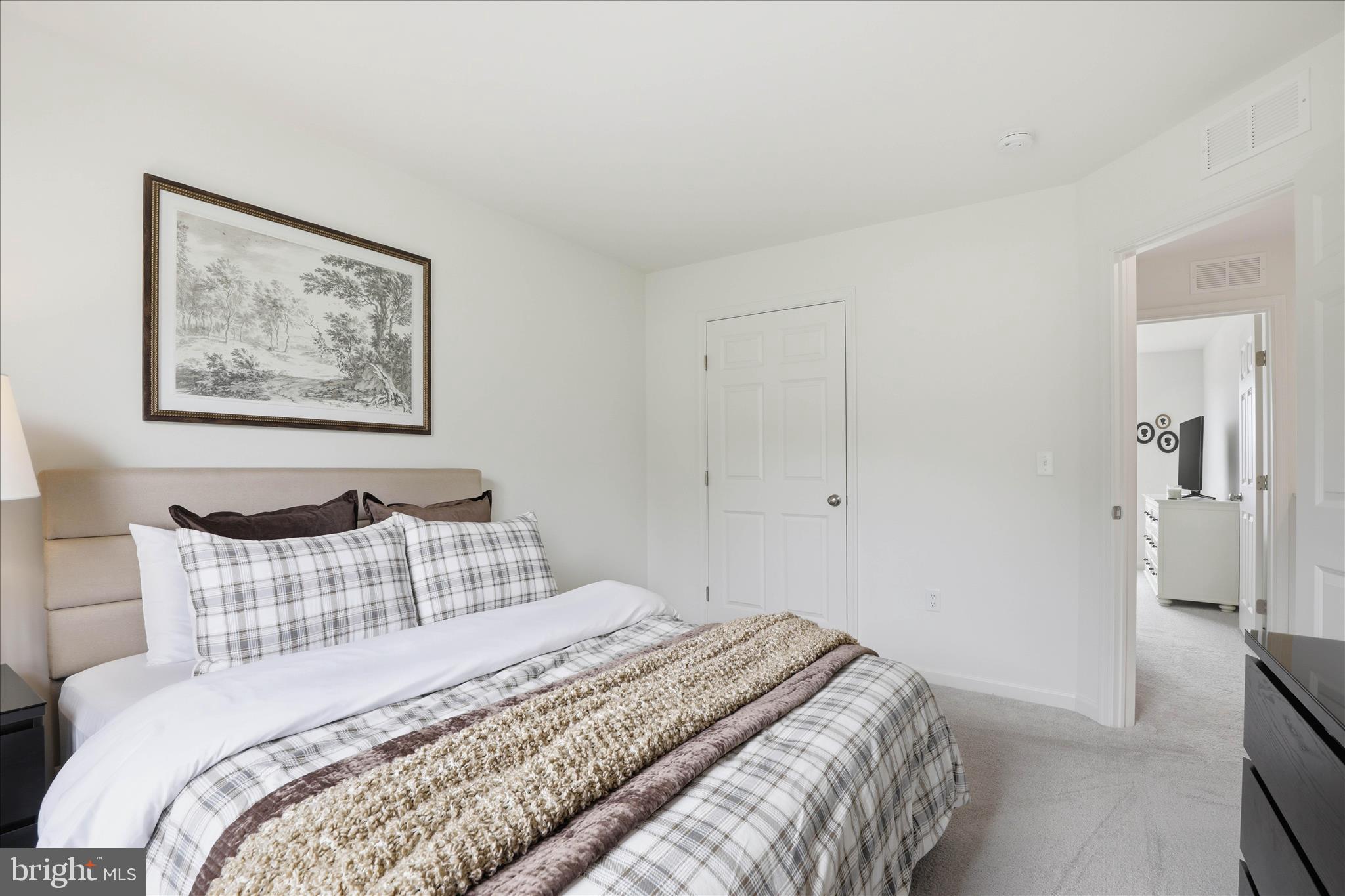 CARRIAGE HILL - Residential