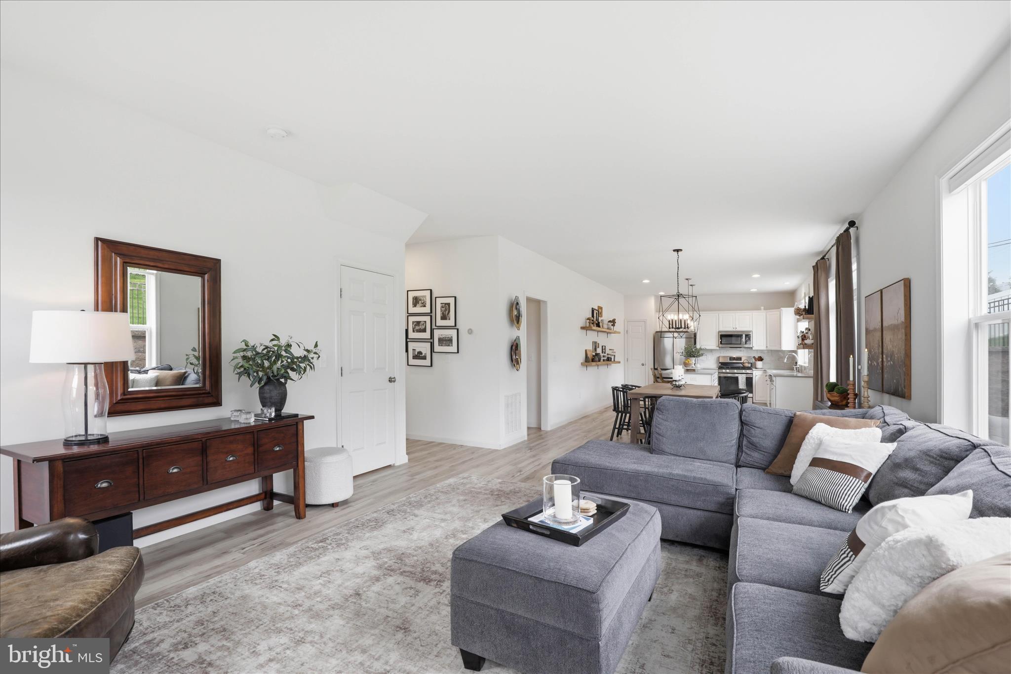 CARRIAGE HILL - Residential