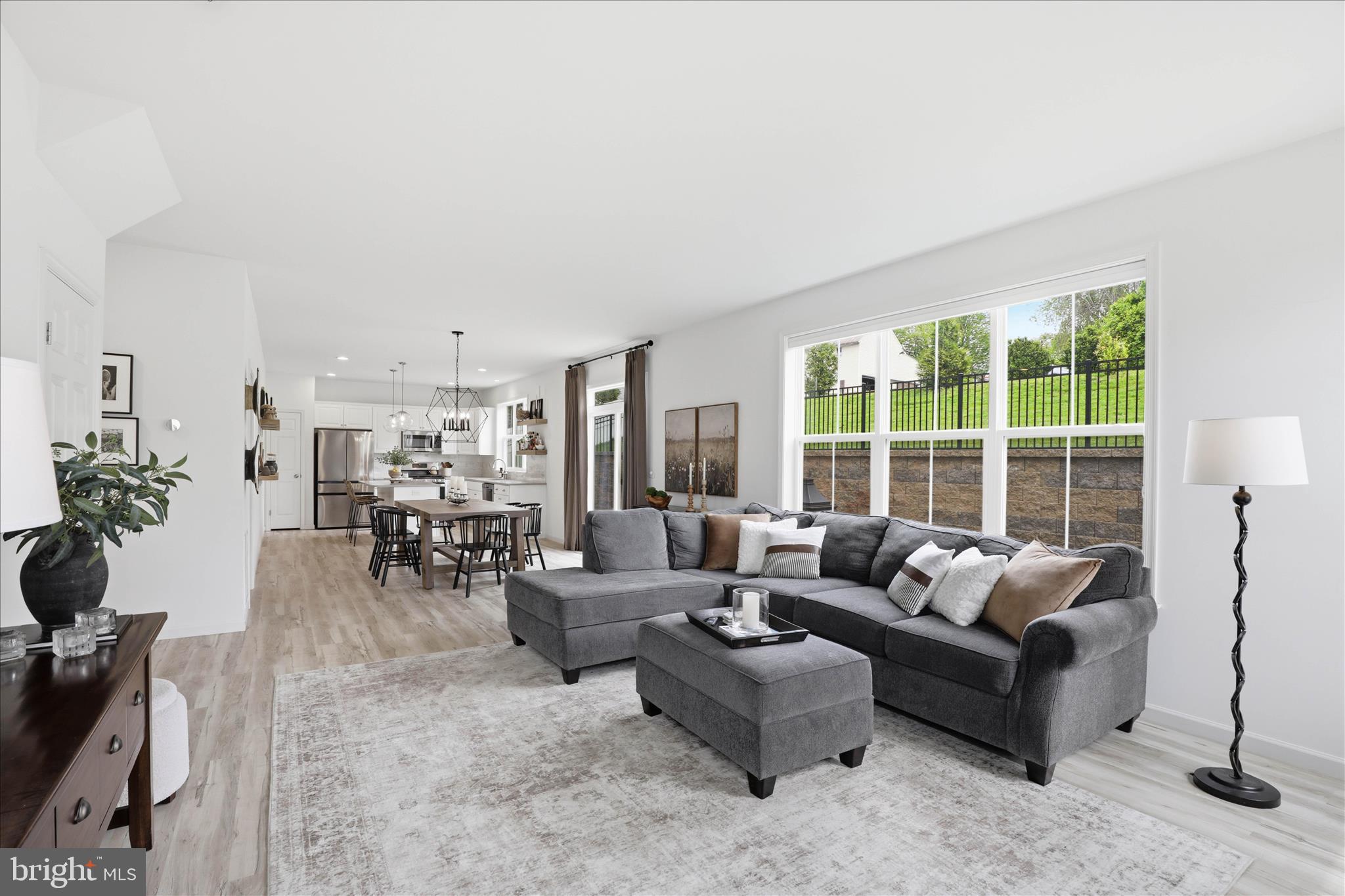 CARRIAGE HILL - Residential