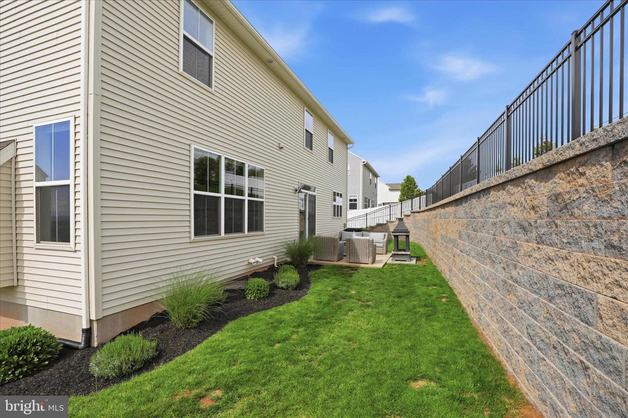 CARRIAGE HILL - Residential