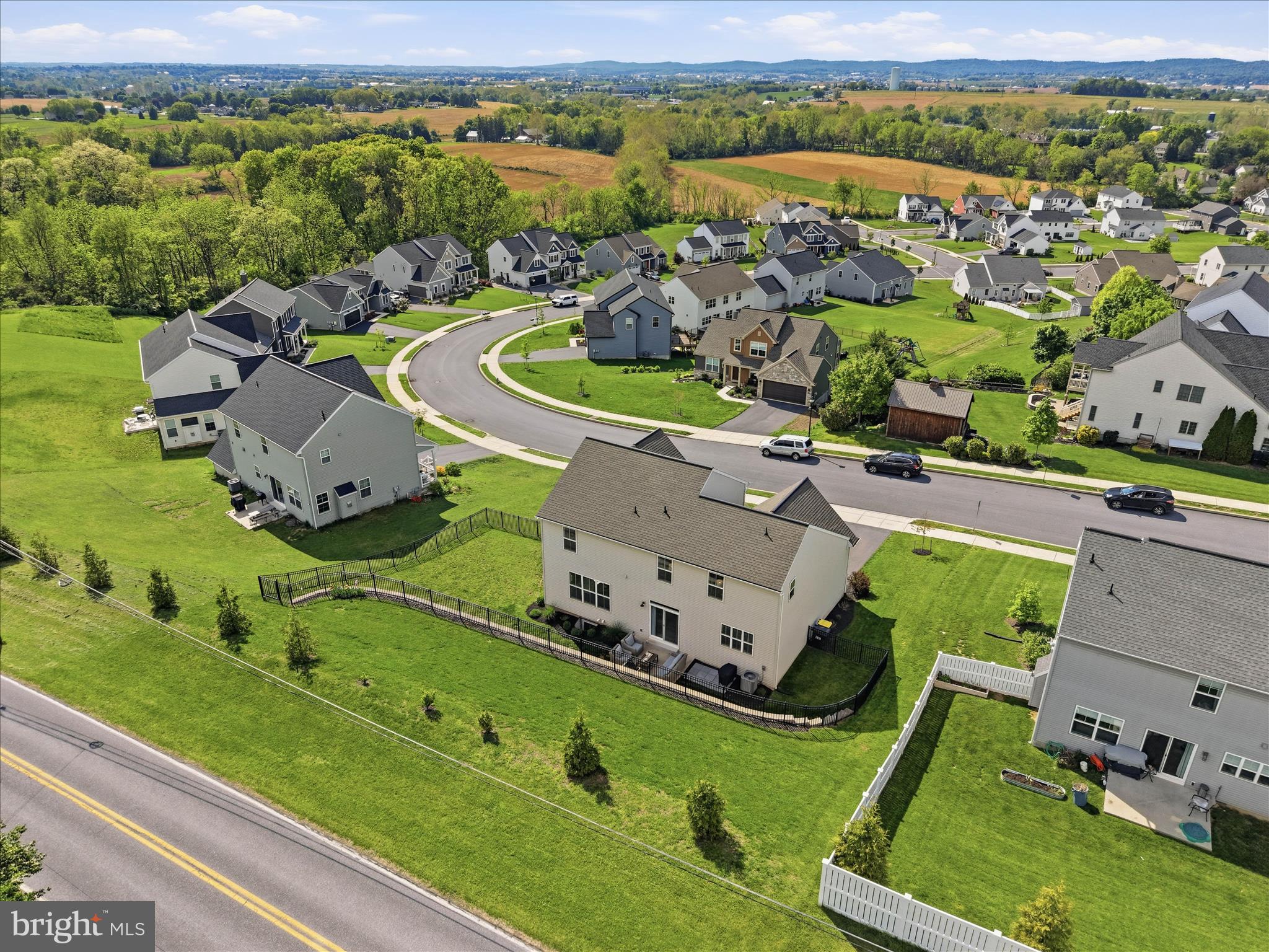 CARRIAGE HILL - Residential