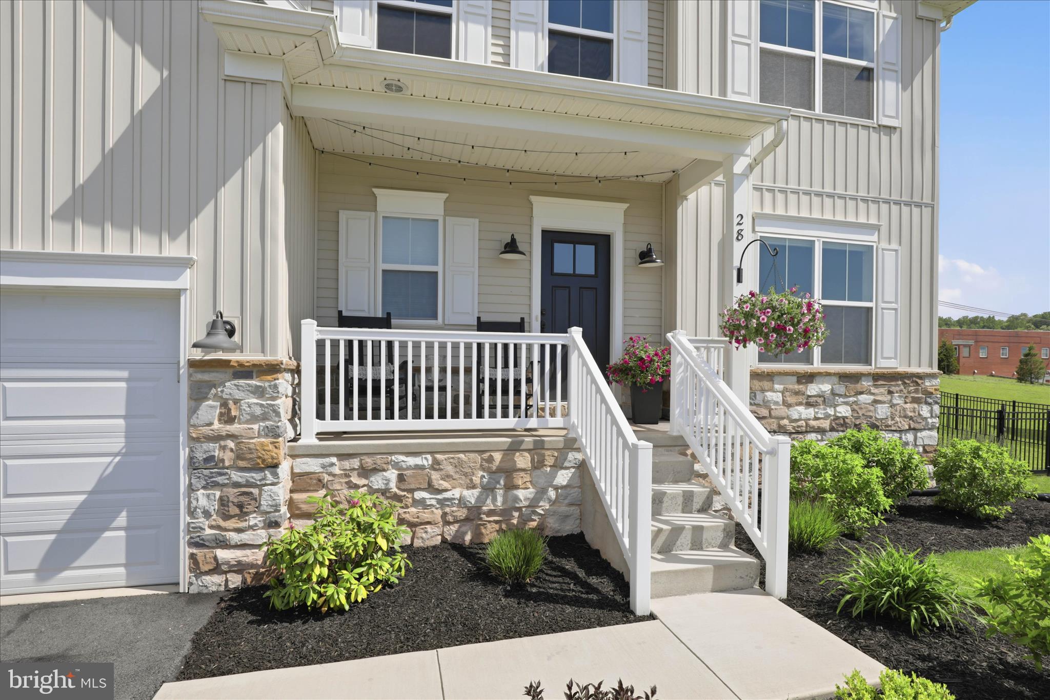 CARRIAGE HILL - Residential