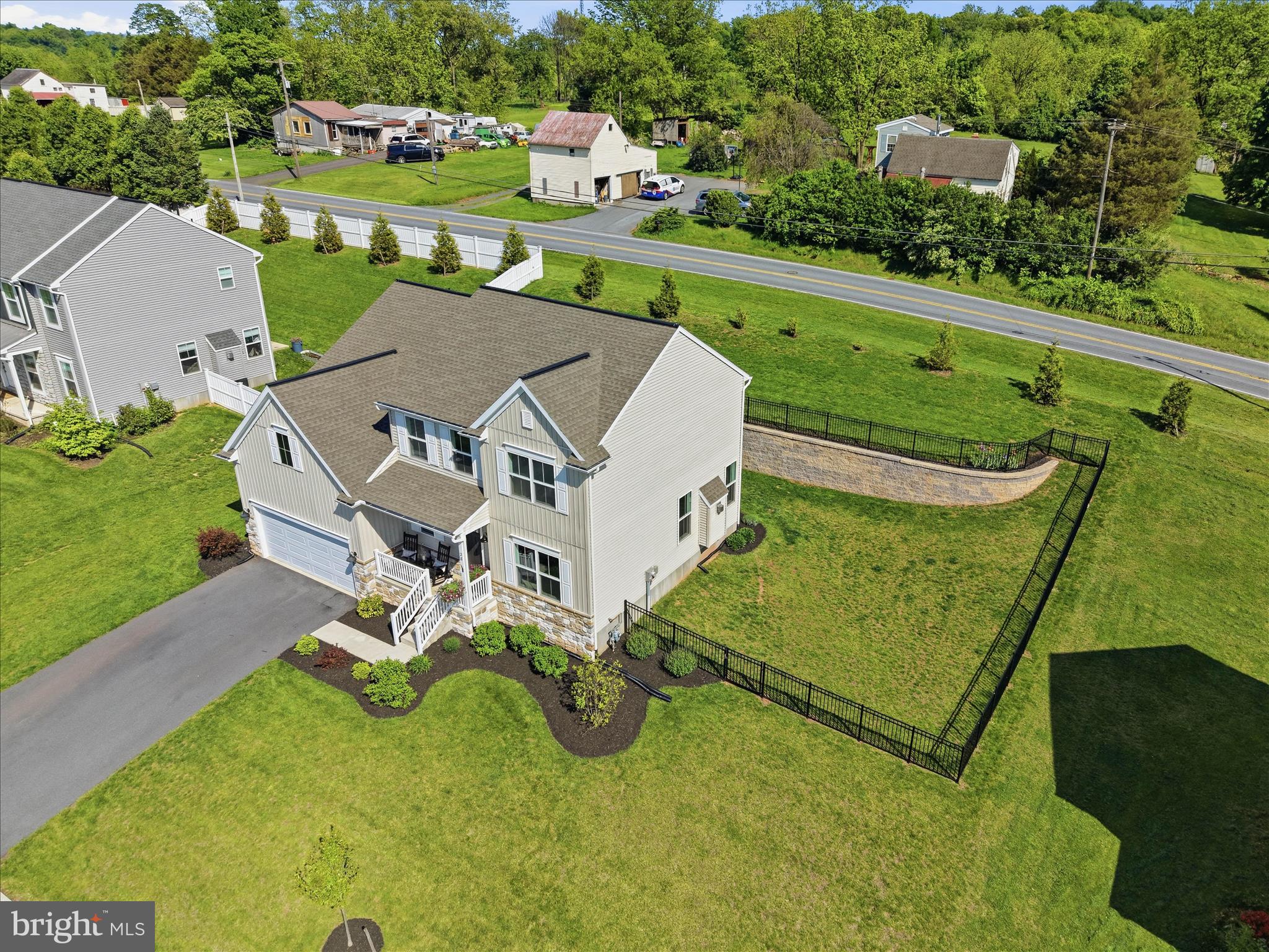CARRIAGE HILL - Residential