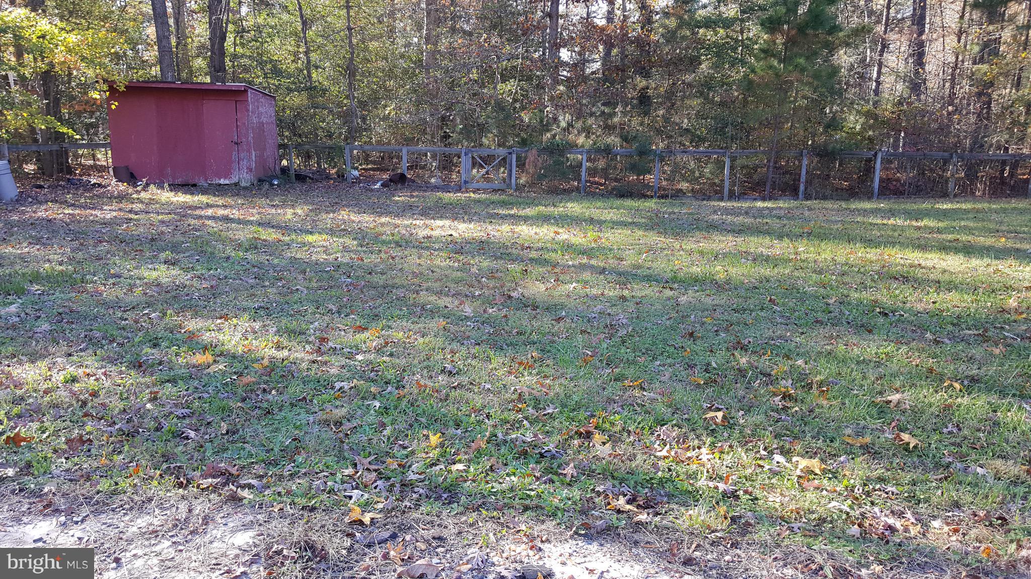 WESTMORELAND SHORES - Land