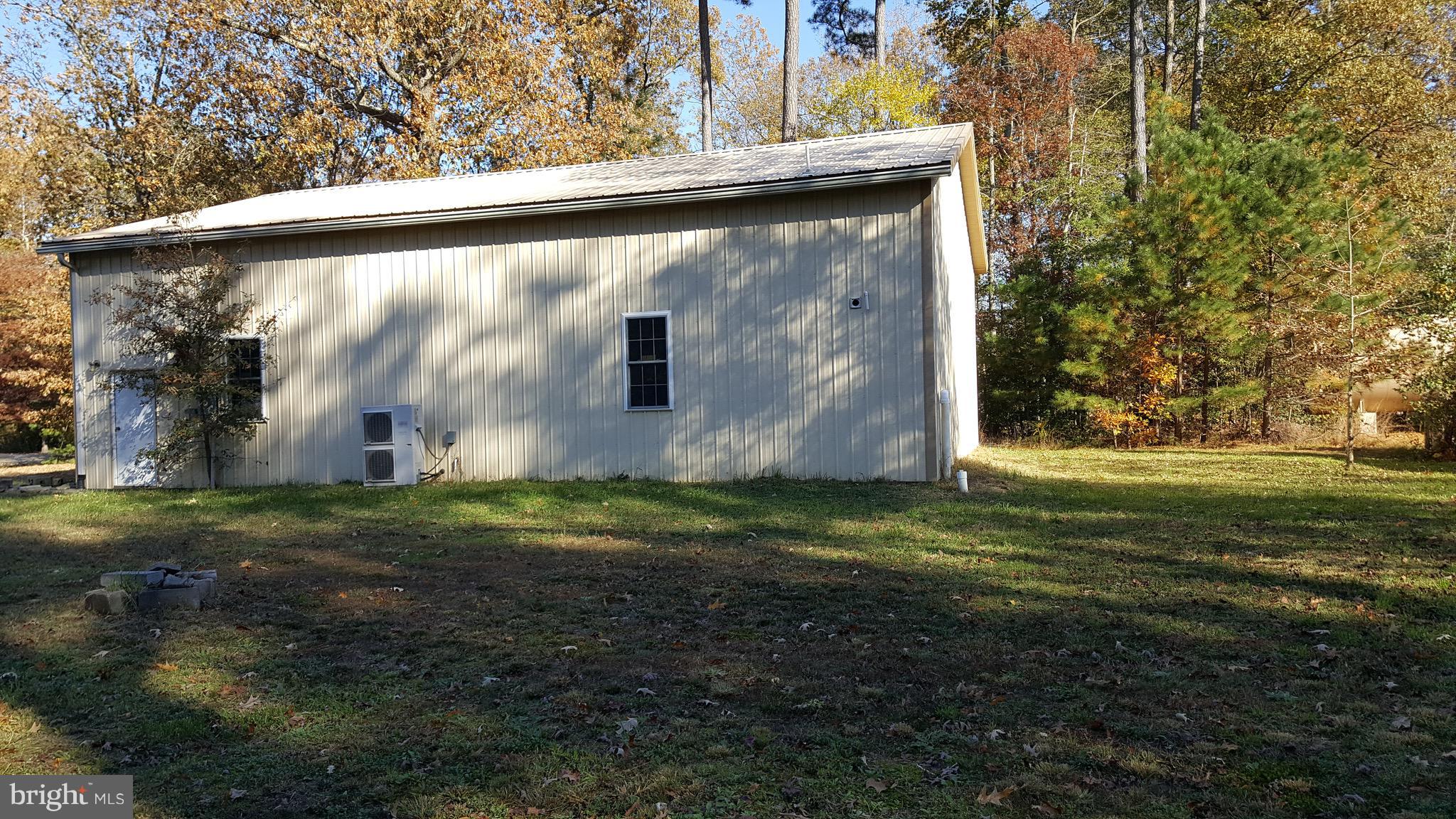 WESTMORELAND SHORES - Land