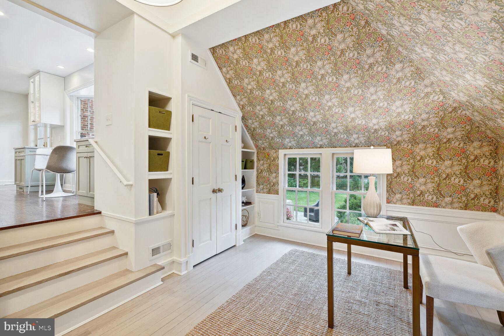 SPRING VALLEY - Residential