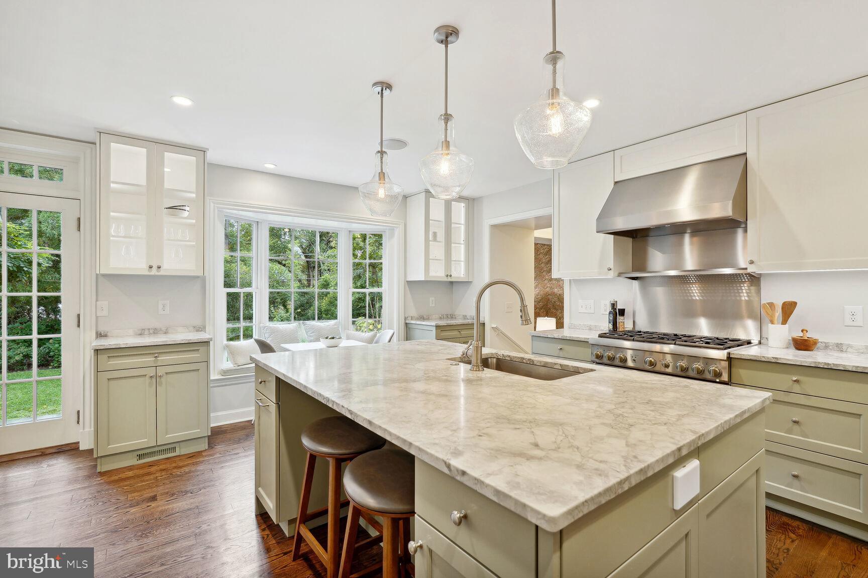 SPRING VALLEY - Residential