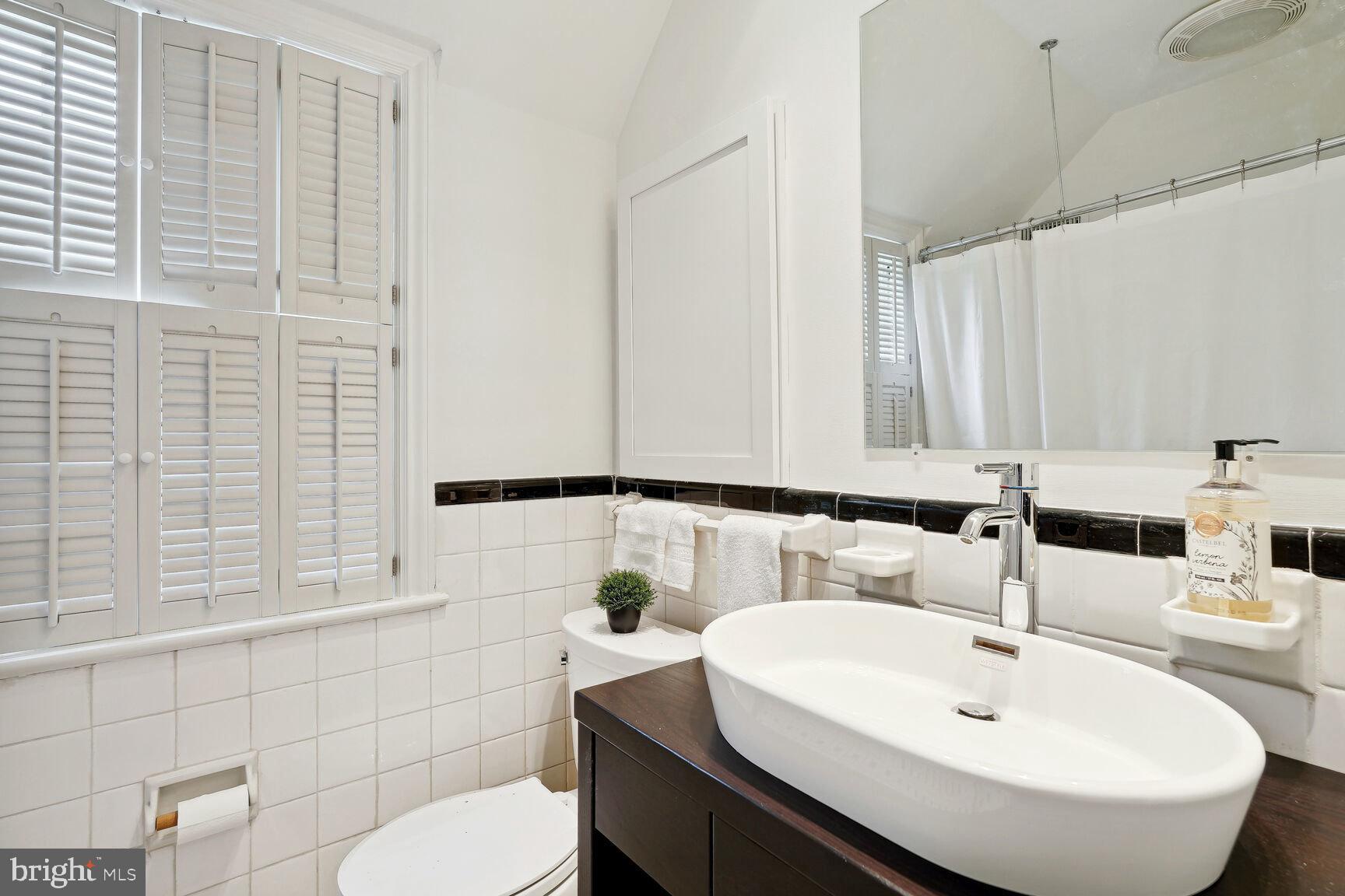 SPRING VALLEY - Residential