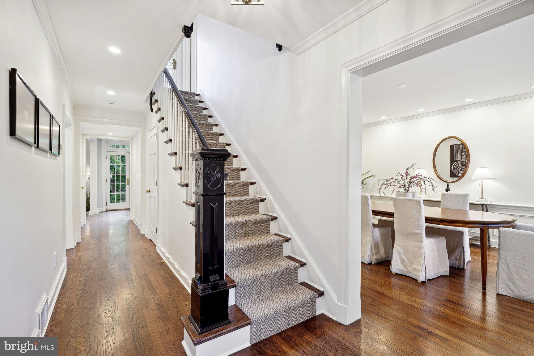 SPRING VALLEY - Residential