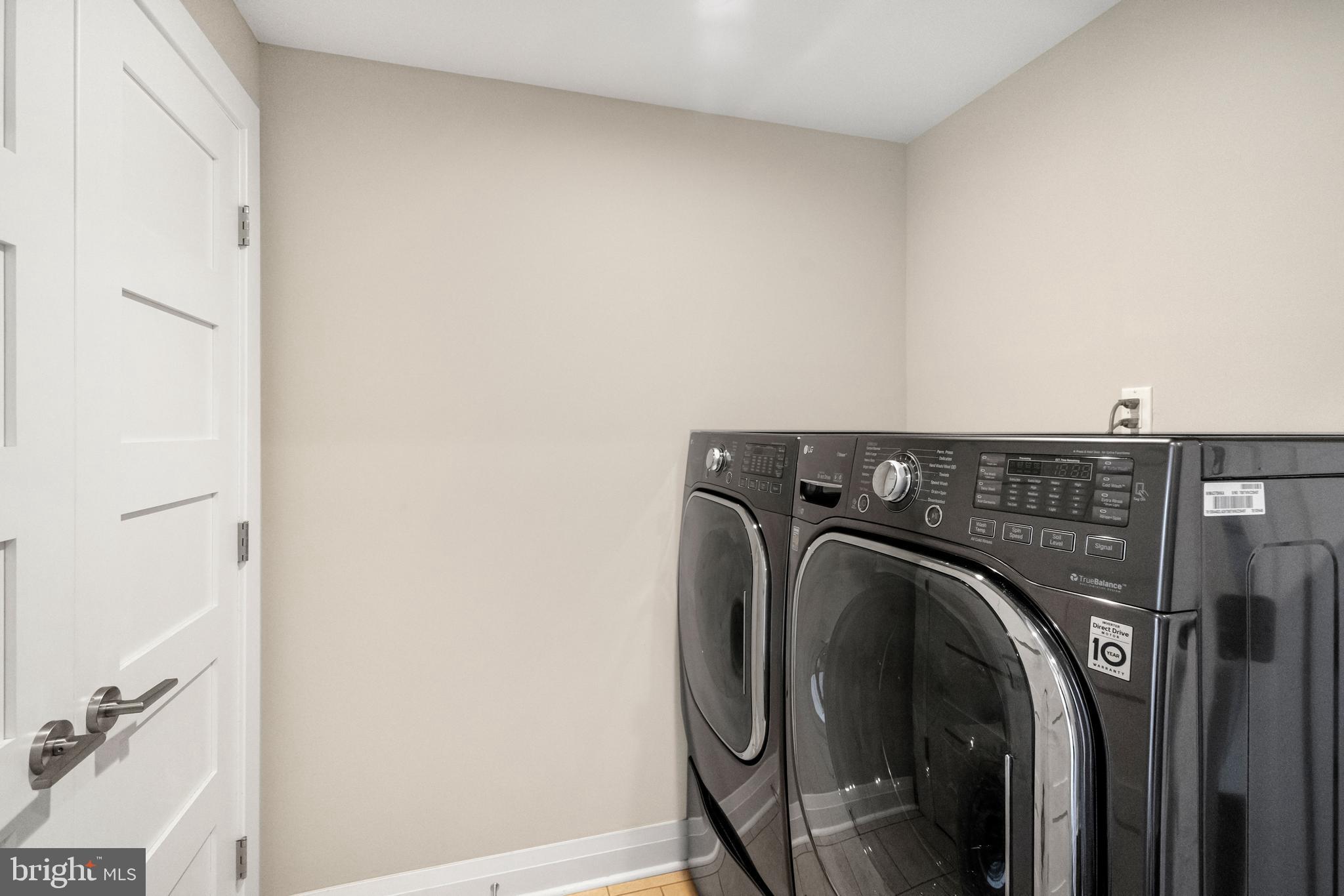 ART MUSEUM AREA - Residential