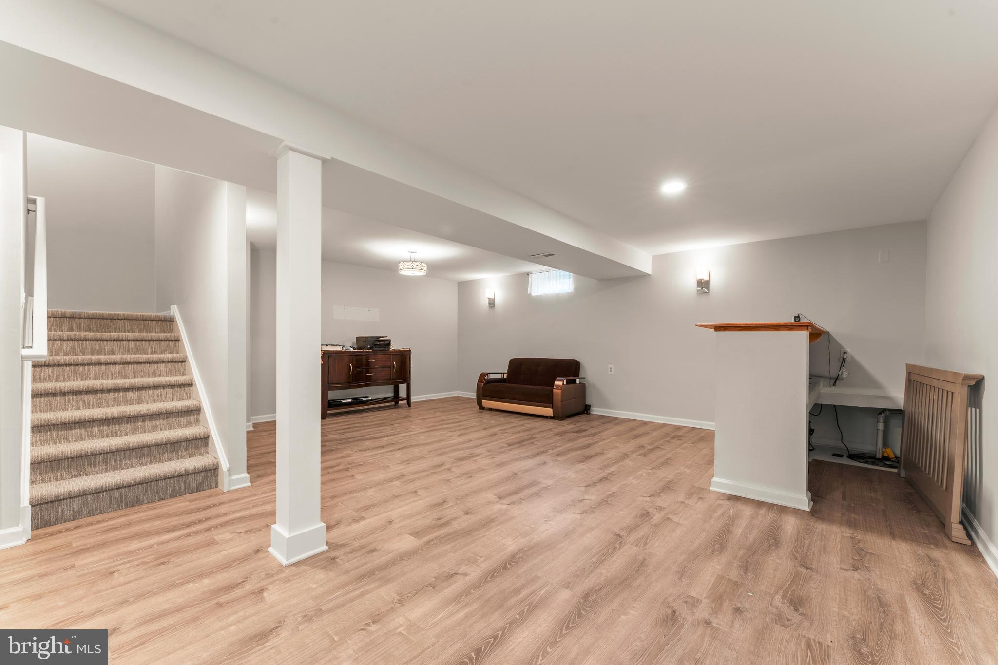 WALNUT RIDGE - Residential