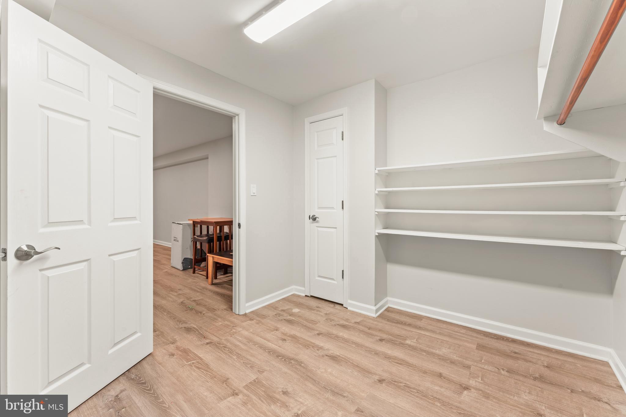 WALNUT RIDGE - Residential