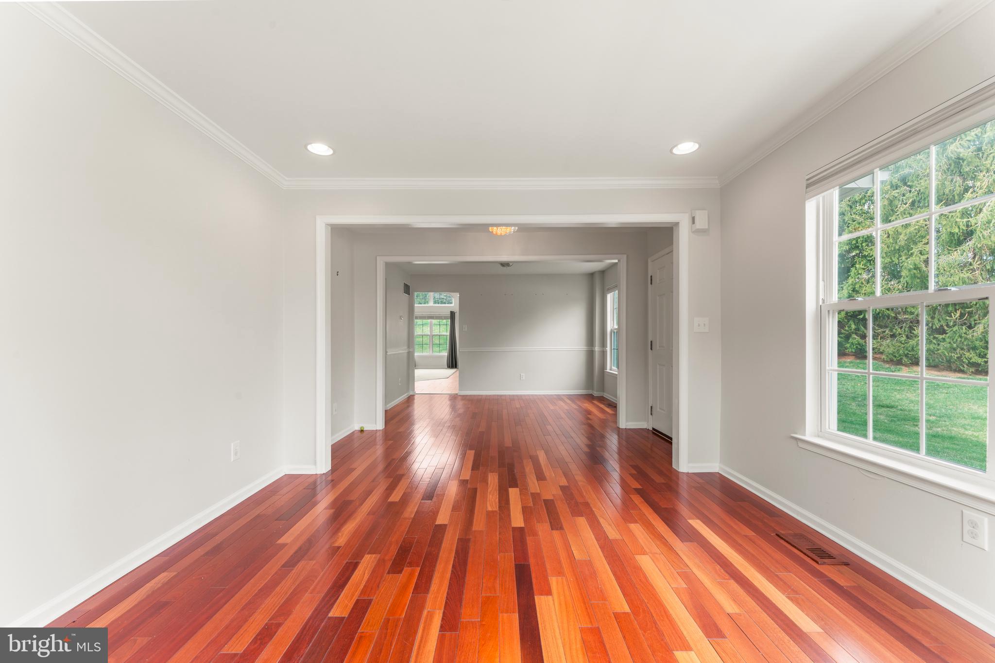 WALNUT RIDGE - Residential