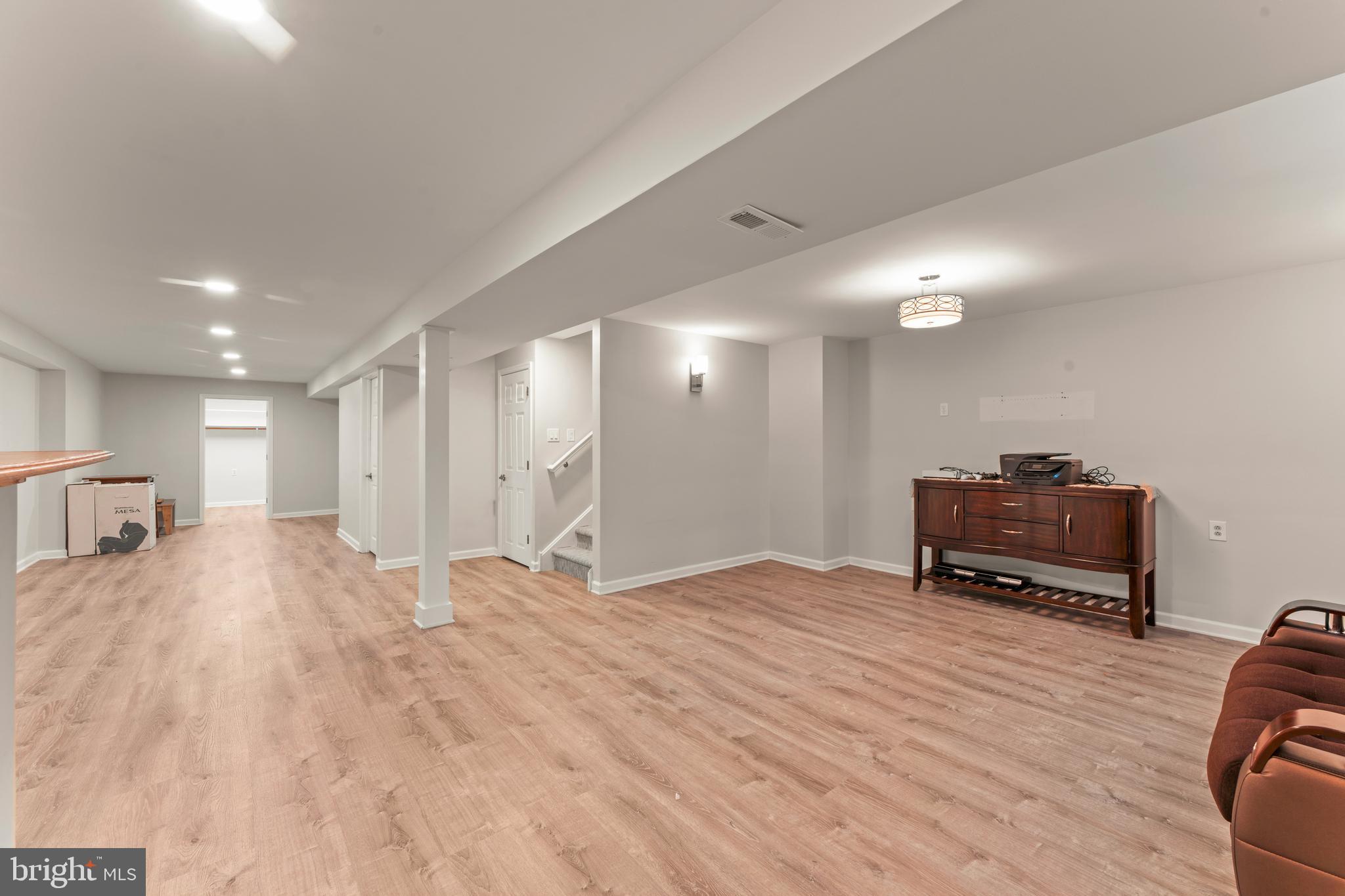 WALNUT RIDGE - Residential