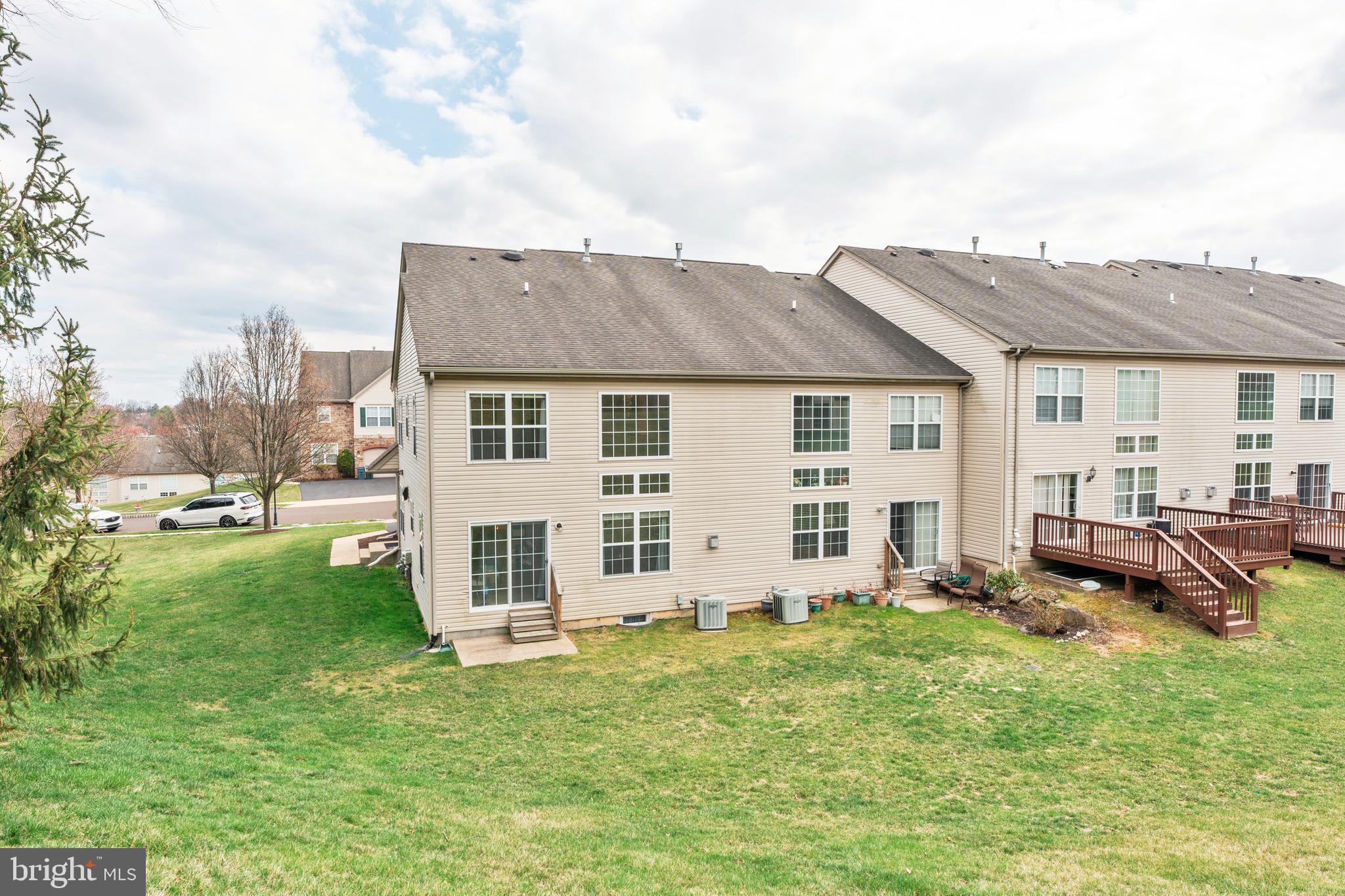 WALNUT RIDGE - Residential