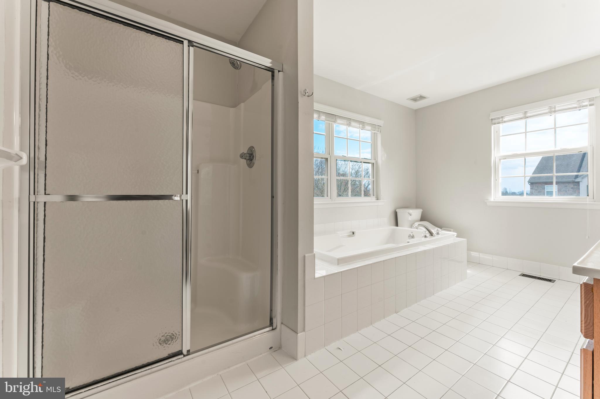 WALNUT RIDGE - Residential