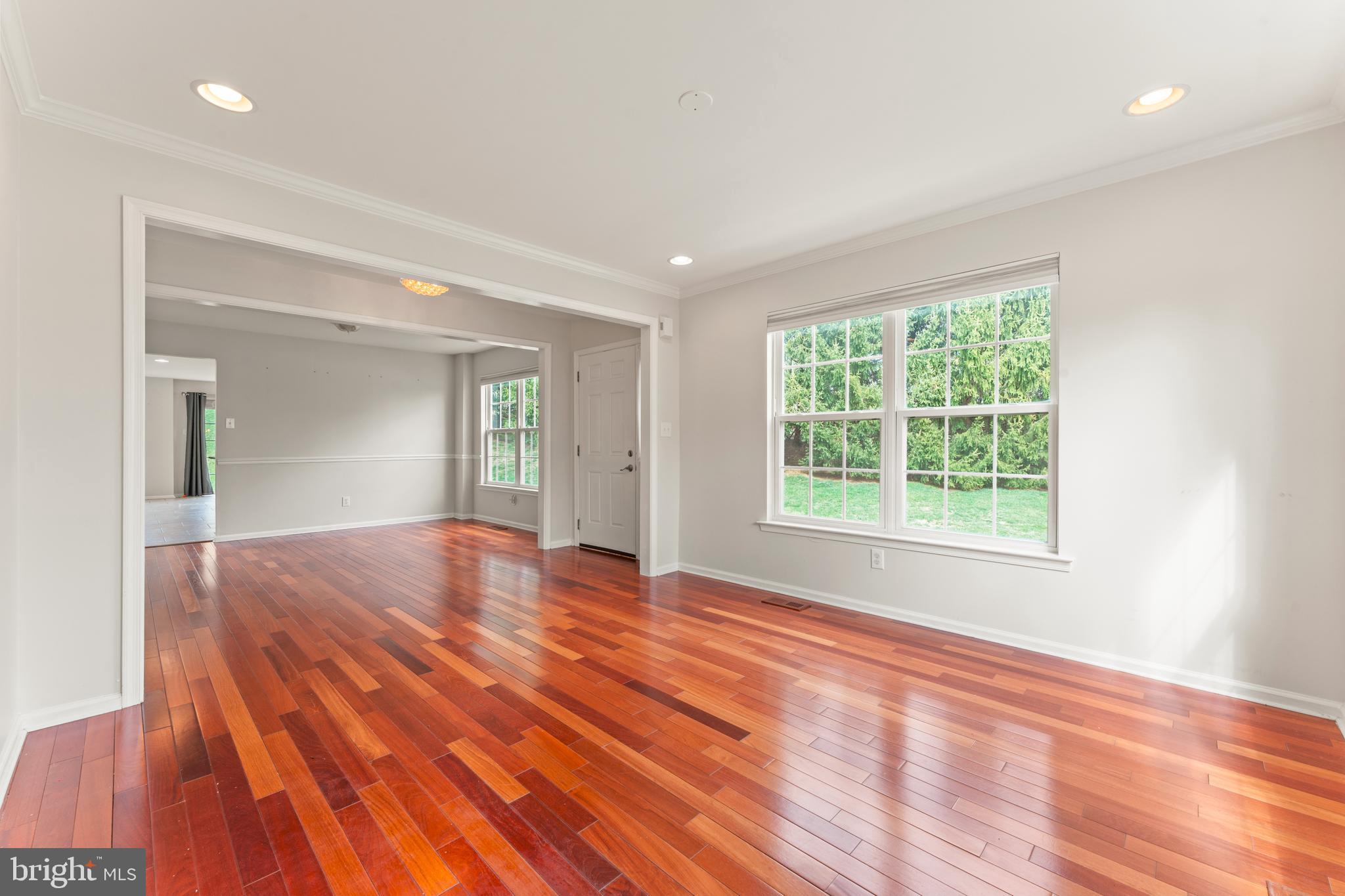 WALNUT RIDGE - Residential