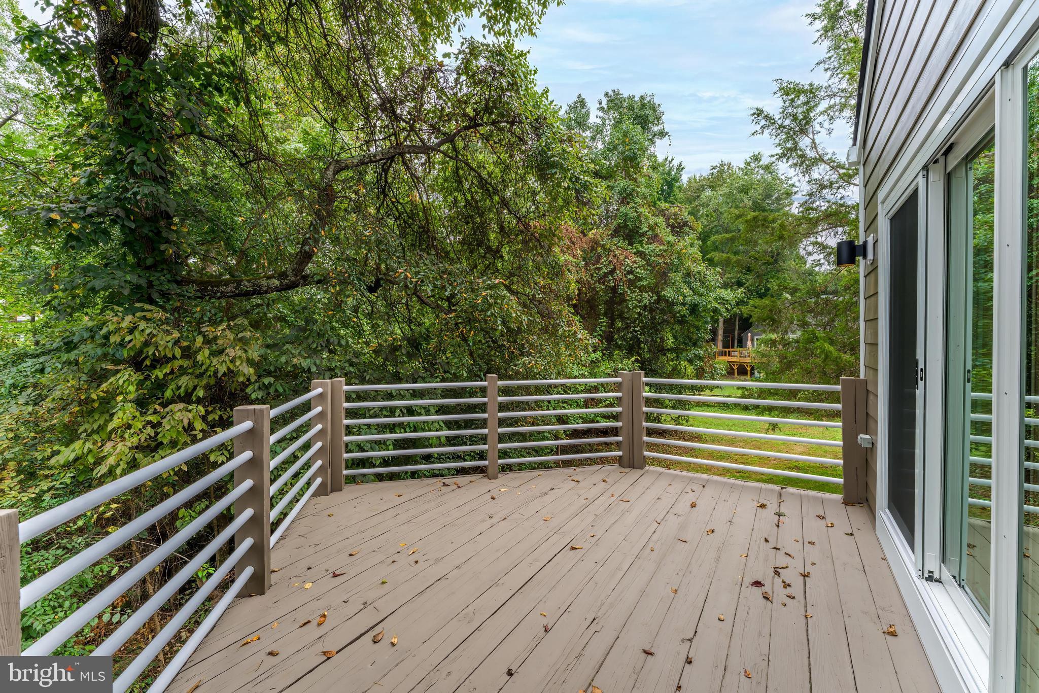 RESTON - Residential Lease