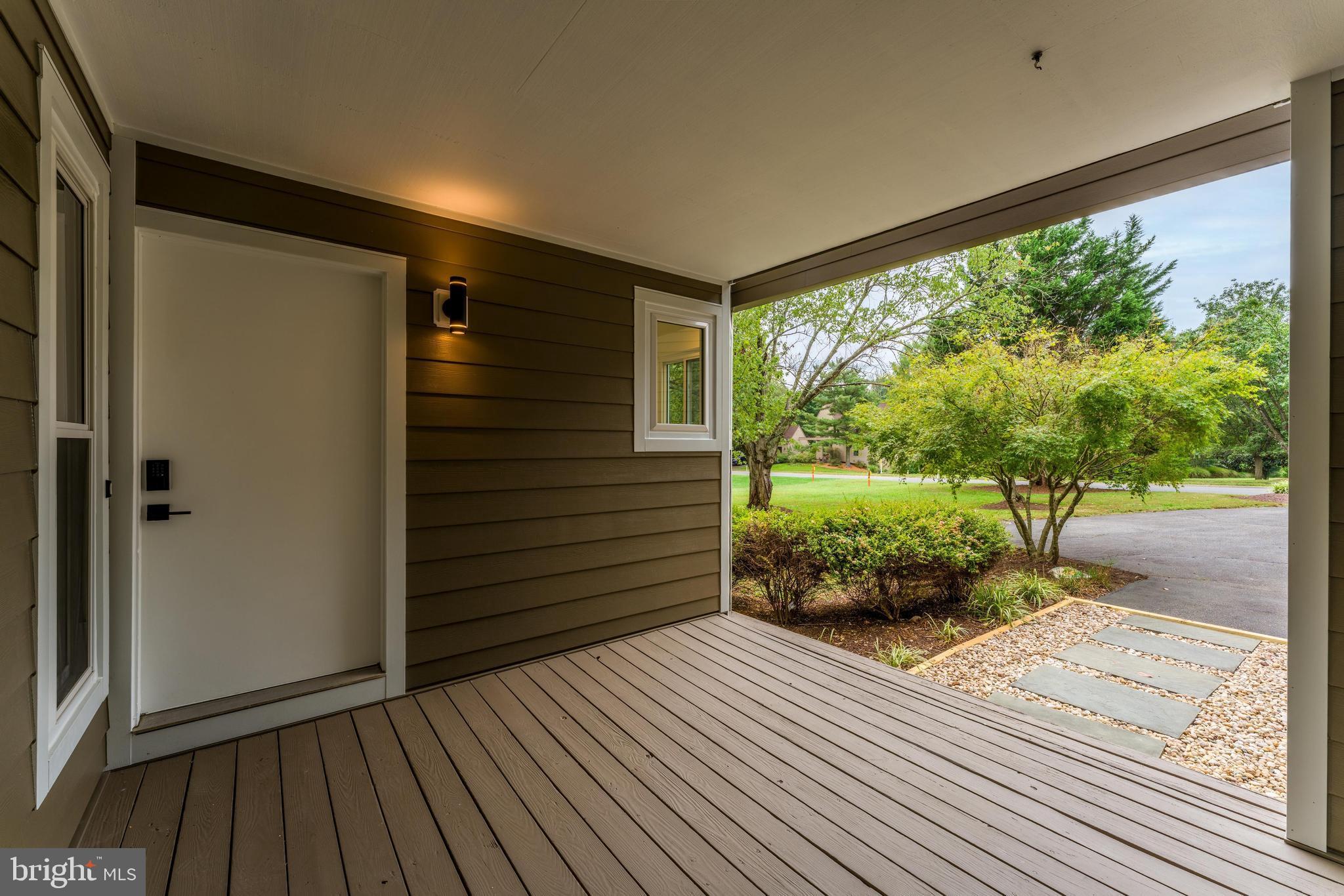 11916 MOSS POINT LANE