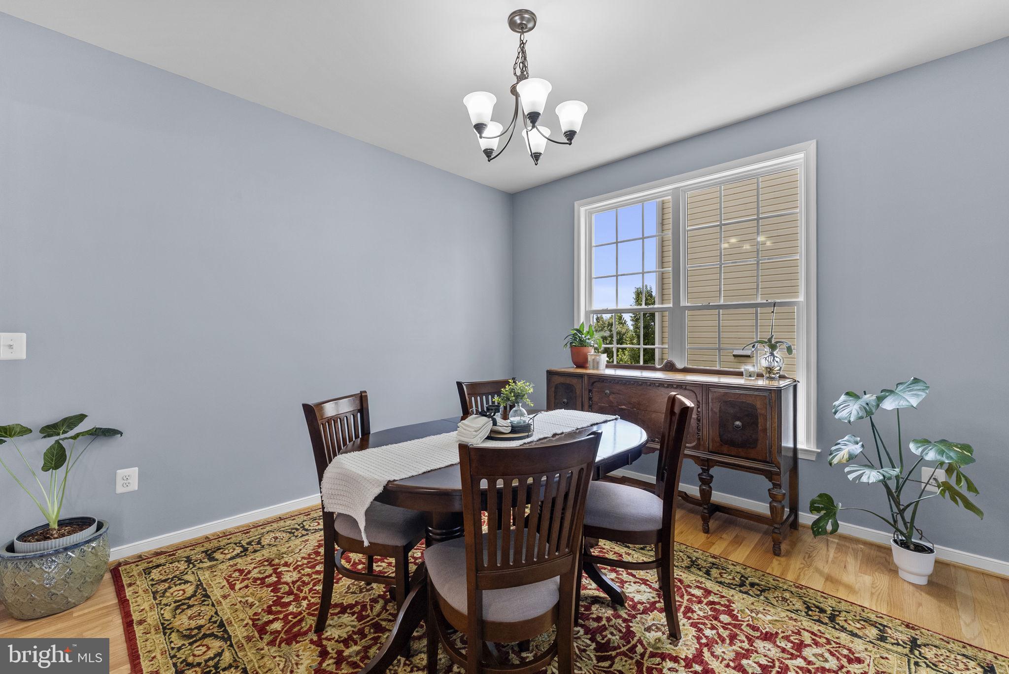 1705 MAGNOLIA CIRCLE