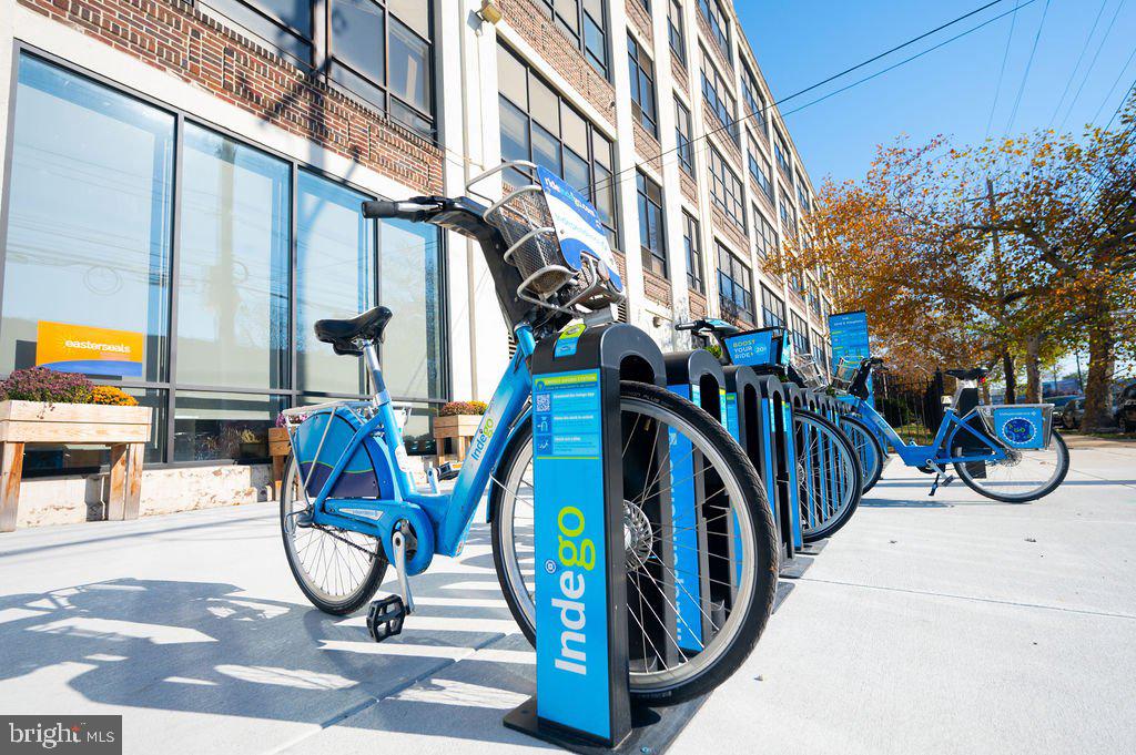 EAST FALLS - Residential