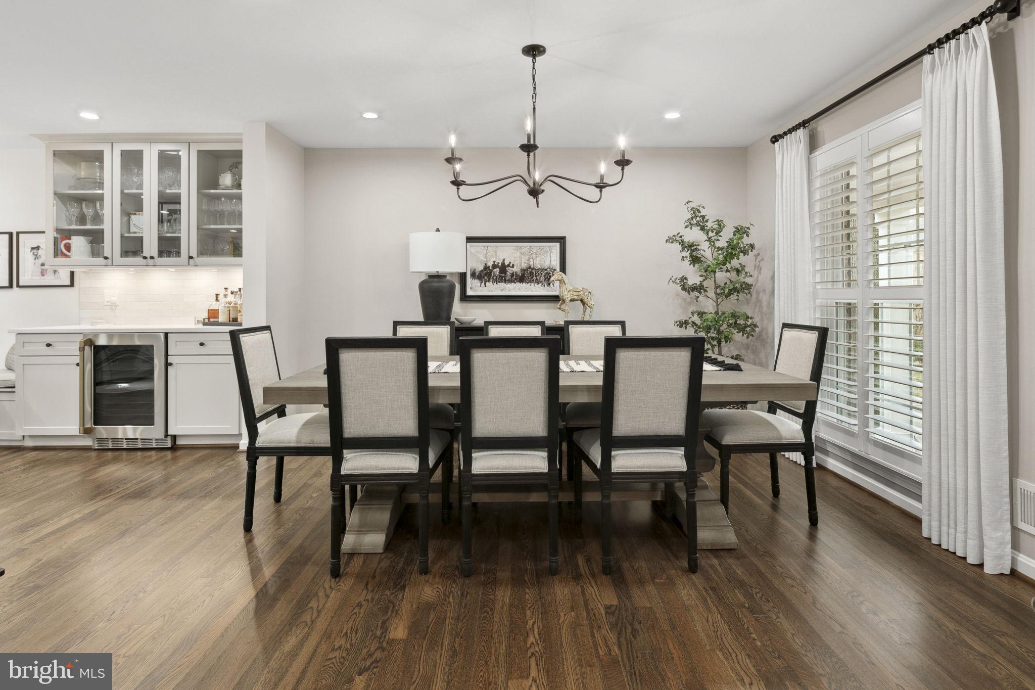 RIVERWOOD - Residential