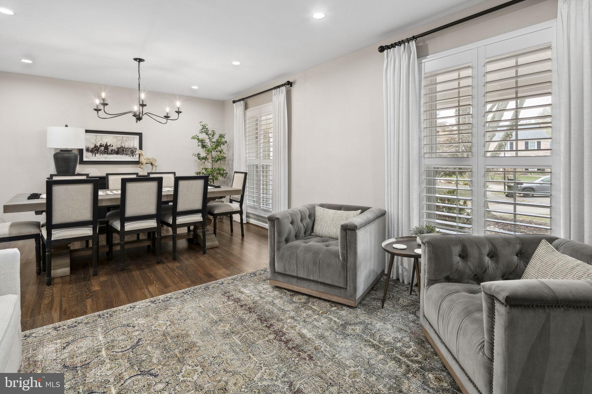 RIVERWOOD - Residential