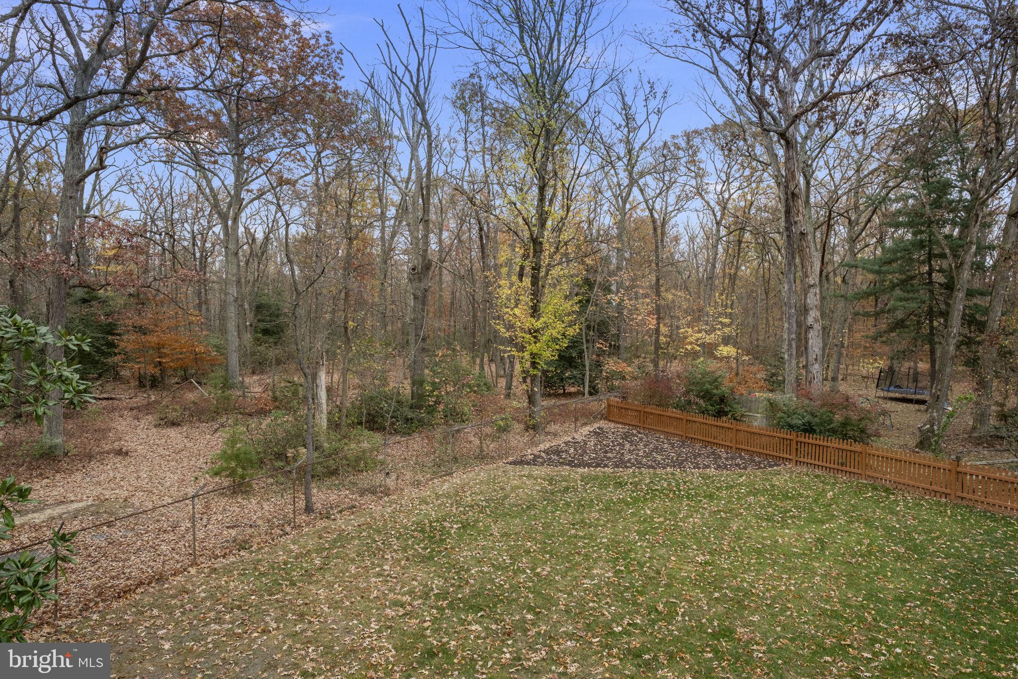 RIVERWOOD - Residential