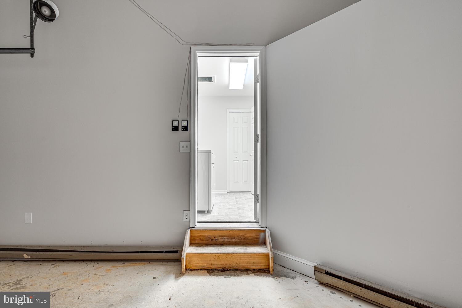 ASHFORD - Residential