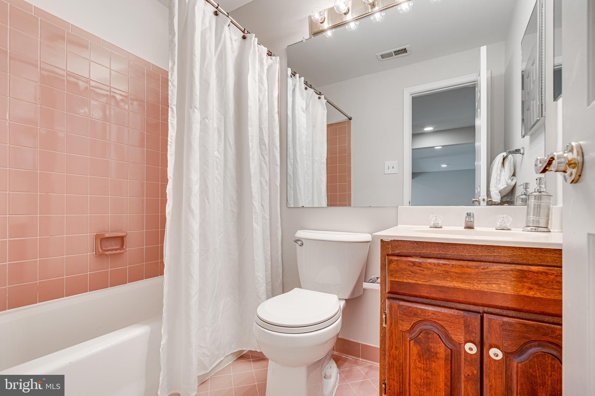 ASHFORD - Residential