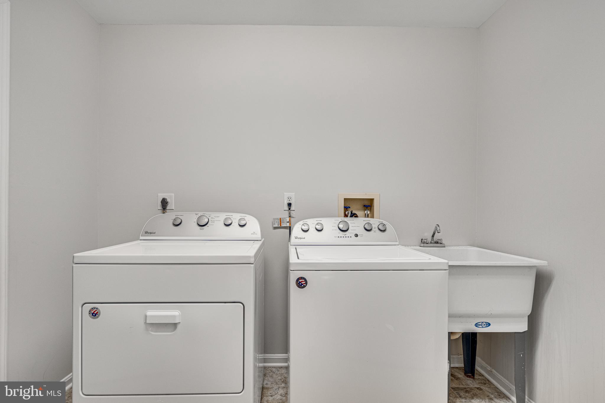 ASHFORD - Residential