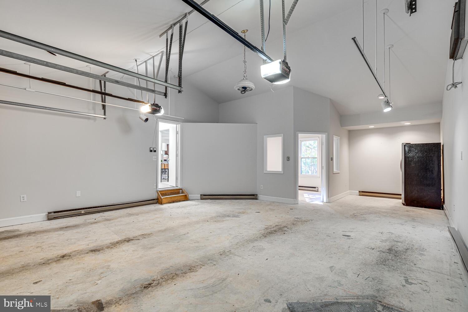 ASHFORD - Residential