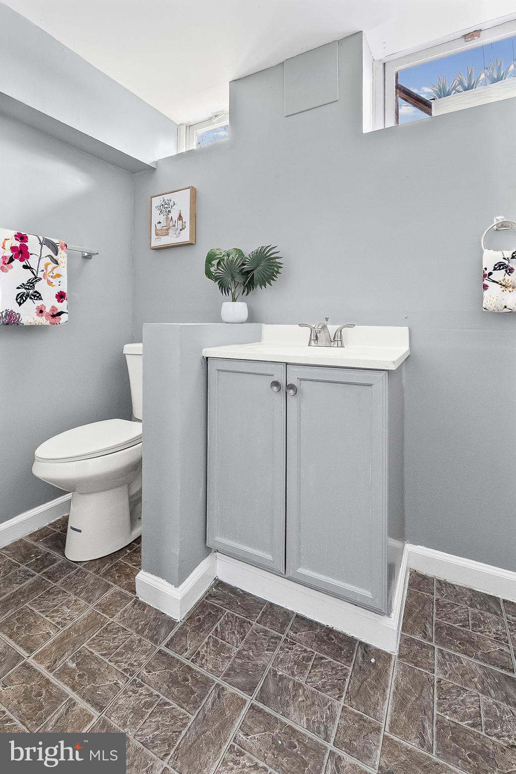 VIOLETVILLE - Residential