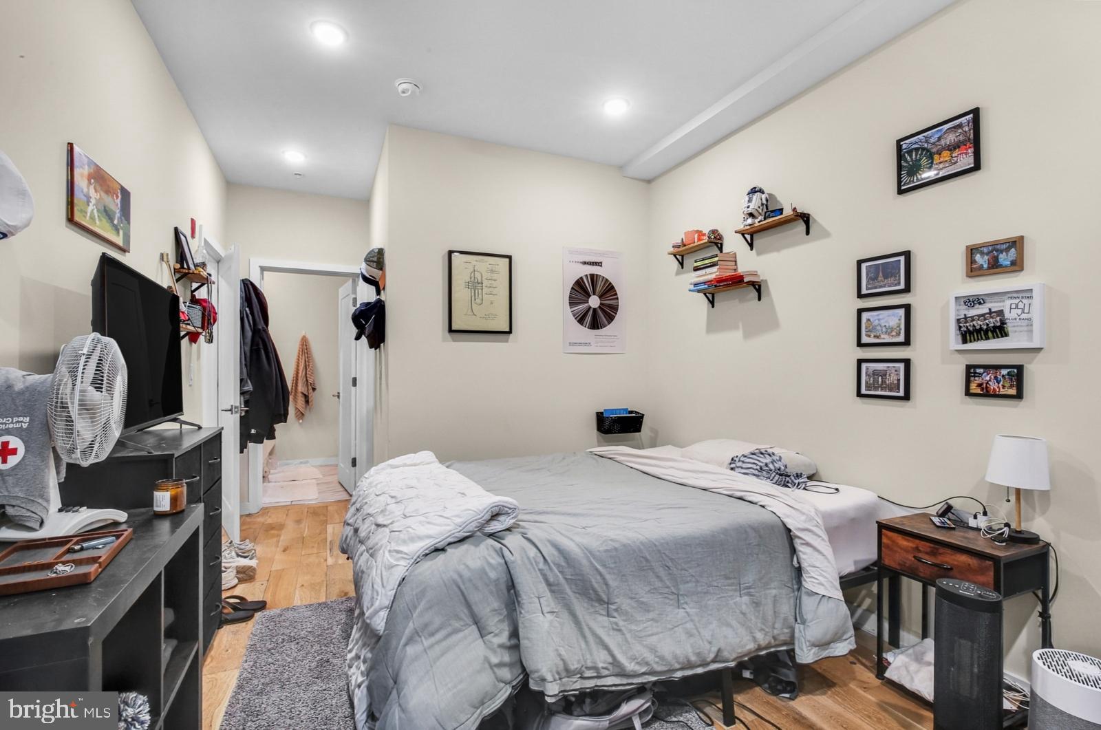 FRANCISVILLE - Residential Lease