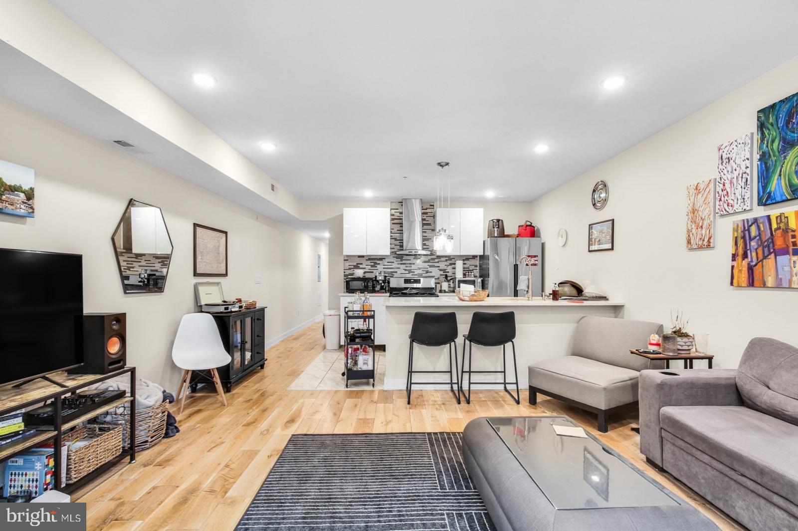Available Early August:
Welcome to 848 N 15th St #2! This is a wonderful 2 bedroom, 2 bathroom bi-level apartment featuring a PRIVATE OUTDOOR SPACE, in-unit laundry, central air, and gorgeous modern finishes. Enter into a small landing that takes you up to the common area. There's an open floor plan for optimal space and sliding glass doors offer abundant sunlight and a juliette balcony. Hardwood floors and recessed lighting add to the airy atmosphere and your kitchen is separated by counter seating. This beautiful kitchen is a dream, complete with tile flooring, mosaic tile backsplash, and sleek stainless steel appliances. Down the hall is a closet with stacked washer and dryer and then a full bathroom with a vanity for storage and a tiled bathtub-shower. There's a large bedroom at the end of the hall with tons of sunlight and a walk-in closet. Downstairs, you'll find another large bedroom with an attached bath for added privacy and access to your lovely back patio! This charming outdoor space features a patio for furniture and a raised flower bed. Schedule your tour today!
Lease Terms:
Generally, 1st month, 12th month, and 1 month security deposit due at, or prior to, lease signing. Other terms may be required by Landlord. $55 application fee per applicant. Pets are conditional on owner's approval and may require an additional fee, if accepted. (Generally, $500/dog and $250/cat). Tenants responsible for: electricity, gas, cable/internet, and a $35/month flat water fee. Landlord Requirements: Applicants to make 3x the monthly rent in verifiable net income, credit history to be considered (i.e. no active collections), no evictions within the past 4 years, and must have a verifiable rental history with on-time rental payments. Exceptions to this criteria may exist under the law and will be considered.