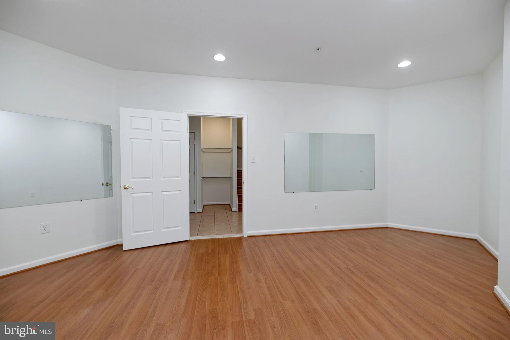 ELLERSLIE - Residential