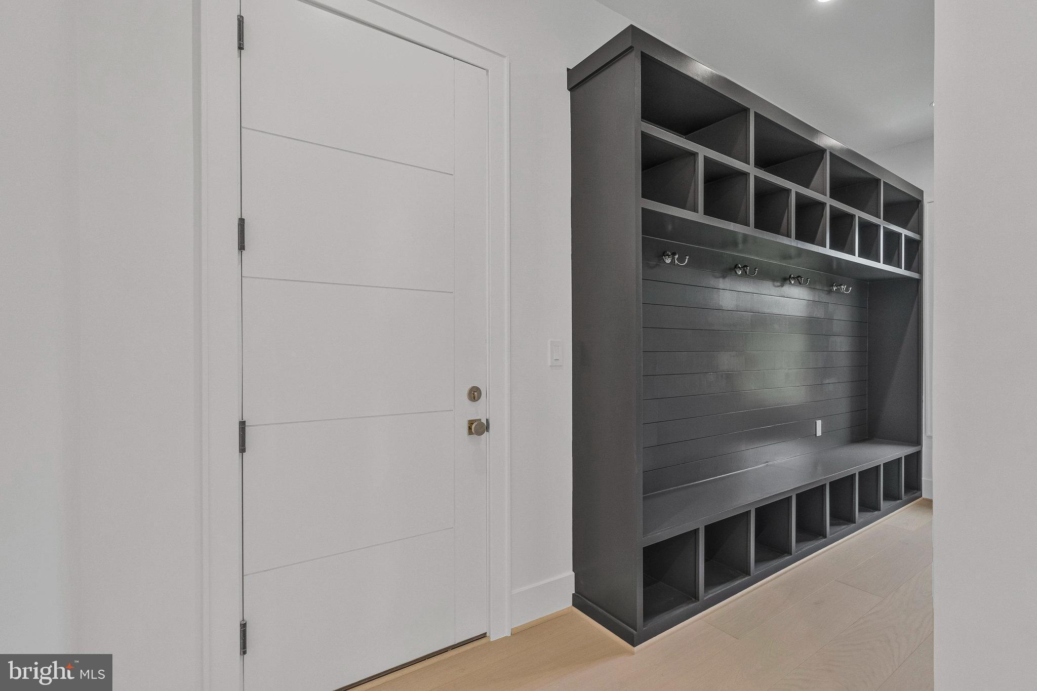 SALONA VILLAGE - Residential