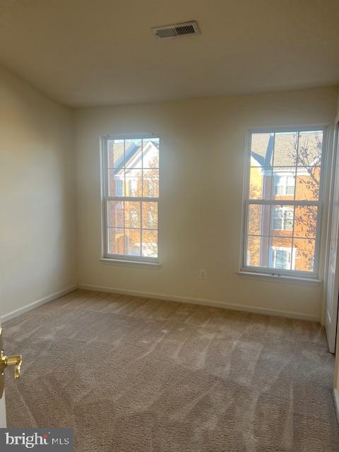 FARMWELL HUNT - Residential Lease