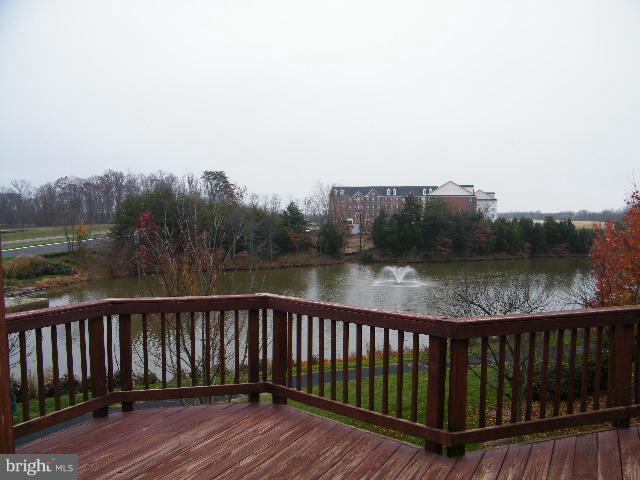 FARMWELL HUNT - Residential Lease