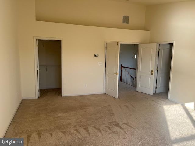 FARMWELL HUNT - Residential Lease