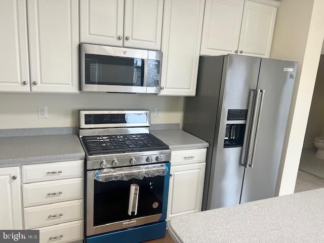 FARMWELL HUNT - Residential Lease